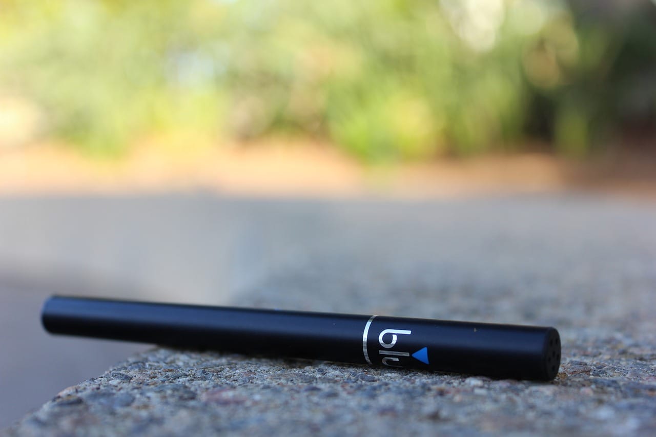 <div>
    <h1>Proper Conduct for Using a Vape Pen in Public Areas</h1>
    <p>
        With the surge in popularity of vaping, it’s crucial to understand how to use a vape pen responsibly in public spaces. Here are some key points to keep in mind:
    </p>
    <ul>
        <li>
            Always be aware and considerate of the people around you. Not everyone appreciates the smell of vapor, and some may find it intrusive or offensive.
        </li>
        <li>
            Always seek permission before vaping in private spaces, such as someone’s home or car. 
        </li>
        <li>
            Avoid vaping in enclosed spaces or crowded areas. Even though vapor doesn’t have the same harmful effects as secondhand smoke, it’s still best to vape in open spaces.
        </li>
        <li>
            Respect all vaping prohibitions, including those in bars, restaurants, and other public spaces. If you’re unsure whether vaping is allowed, it’s best to ask.
        </li>
    </ul>
    <p>
        These guidelines not only ensure your personal enjoyment of vaping, but they also contribute to a respectful and considerate vaping community. Happy vaping!
    </p>
</div>